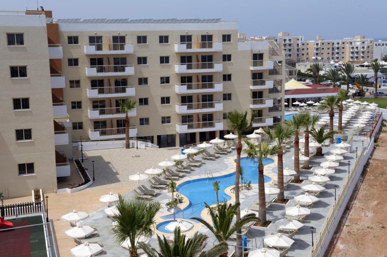 Golden Star * Protaras